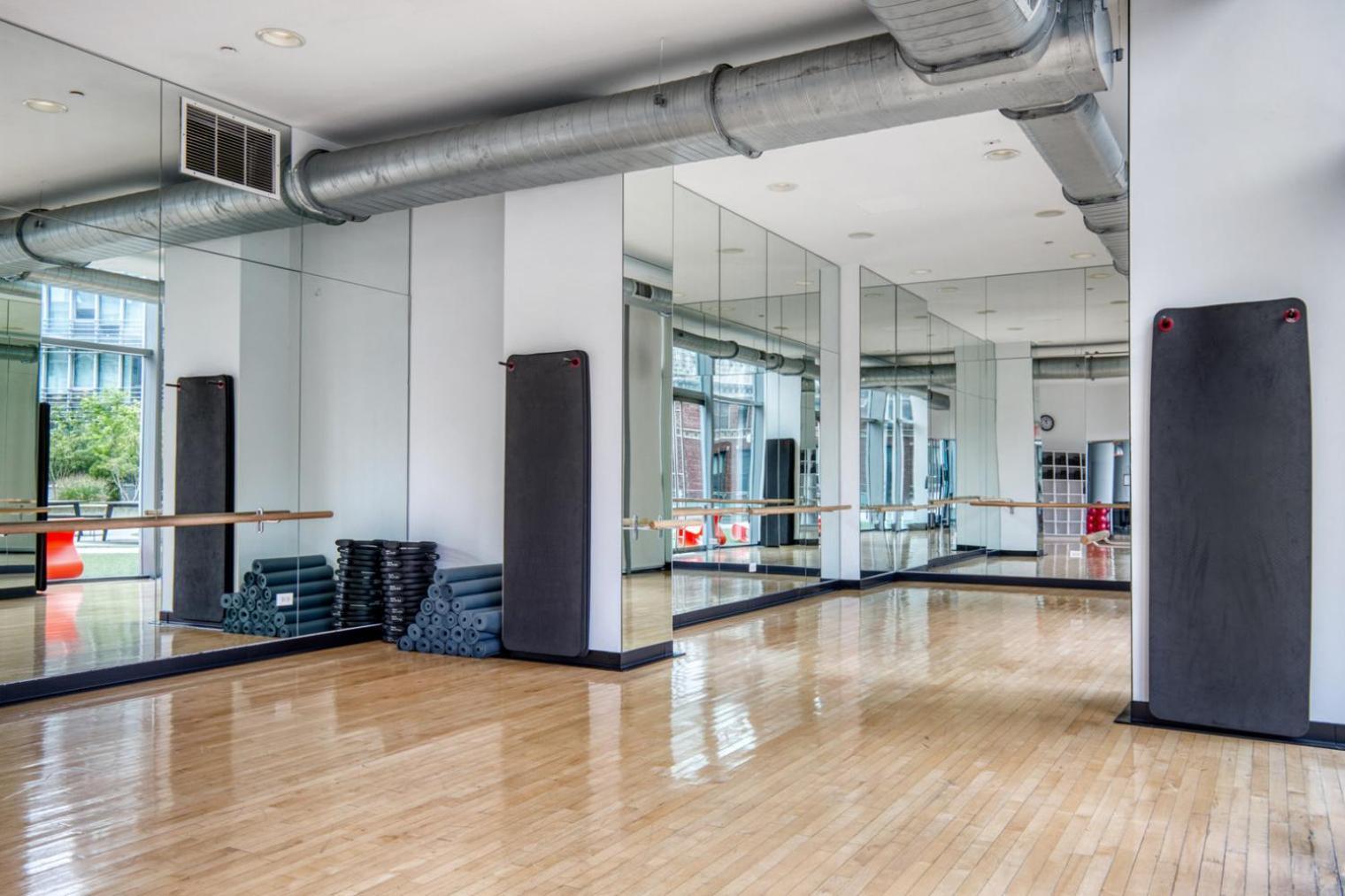 Appartement Blueground Midtown W Gym Nr Hells Kitchen Nyc-1426 *